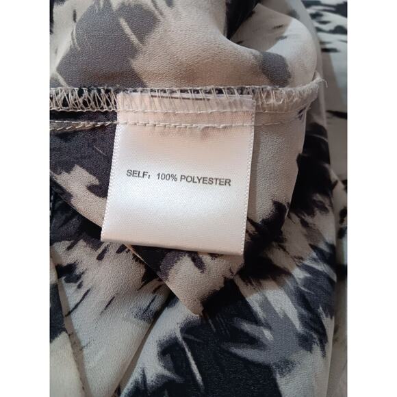 ROSE & OLIVE Long Tunic Top Blouse 1X Artsy Career Office Special Event V-Neck‎ - Picture 6 of 10